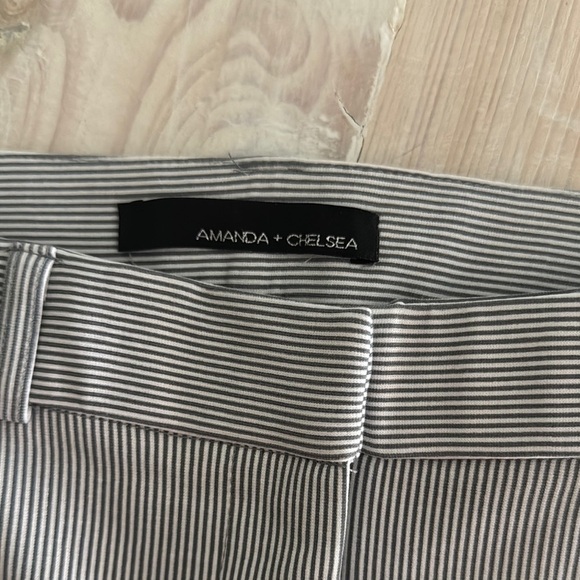 Seersucker Straight Leg Pants with Tailored Fit - Picture 4 of 5